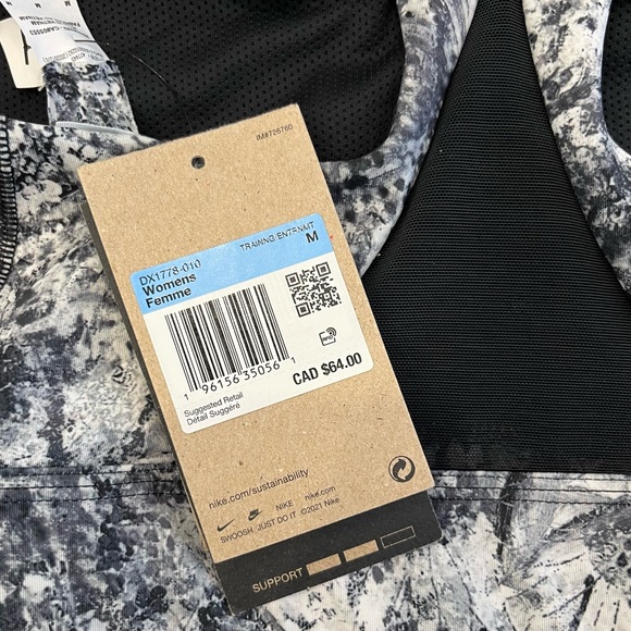 NWT* Nike Swoosh Wrap Women Medium Support Printed Sports Bra Medium Black/White - Picture 7 of 7